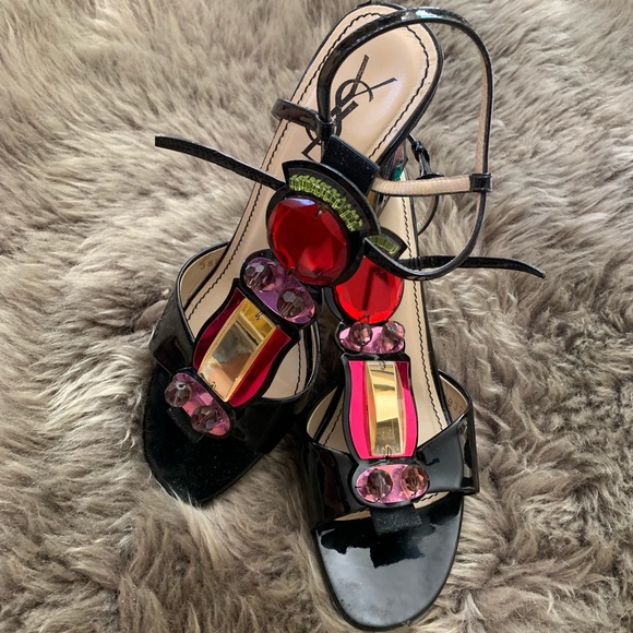 Yves Saint Laurent Patent Leather Crystal Embellishments T-Strap Sandals - Picture 7 of 8